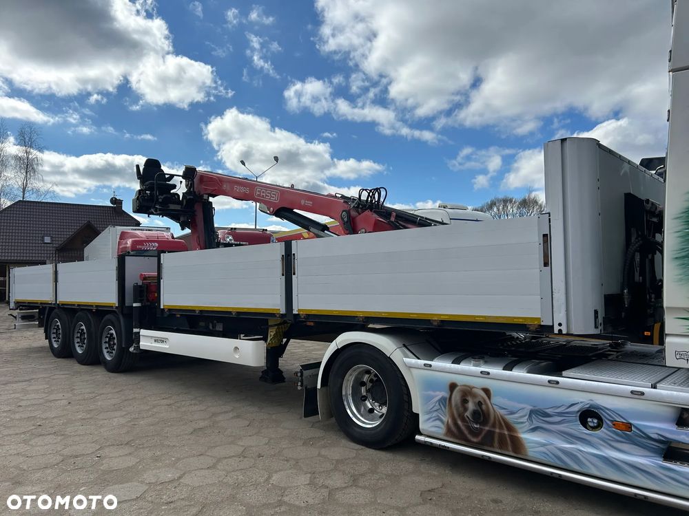 Wielton BURTOWA + HDS DŹWIG FASSI F215AS / BURTA 80 CM WYSOKIE / OŚ PODNOSZONA / OSIE SAF / PODPORY HYDRAULICZNE / IDEALNA DO BUDOWLANKI !! - 2