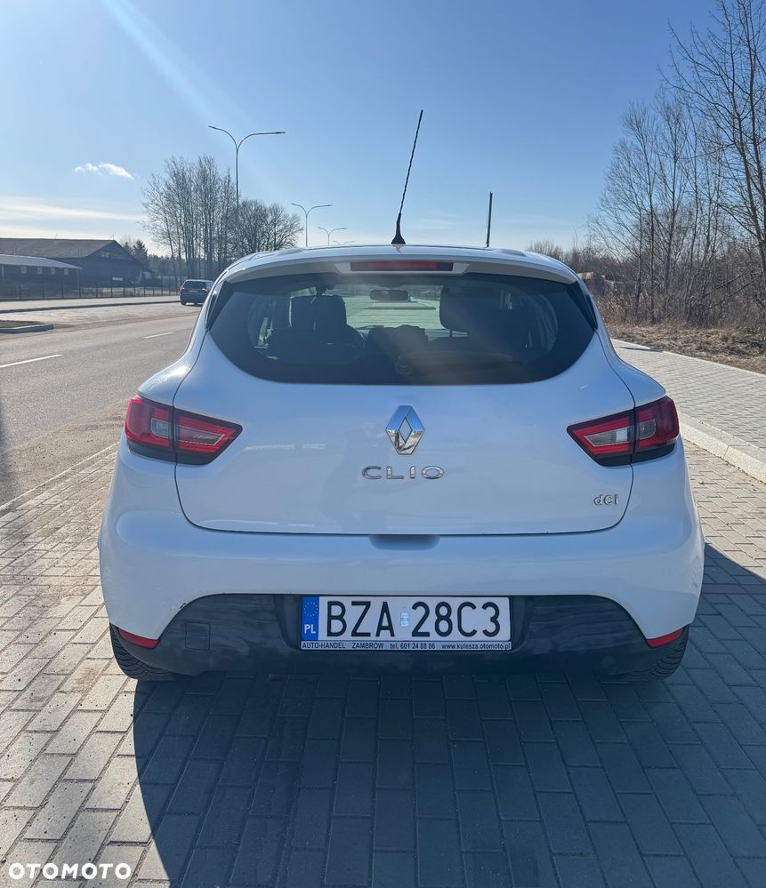 Renault Clio - 5