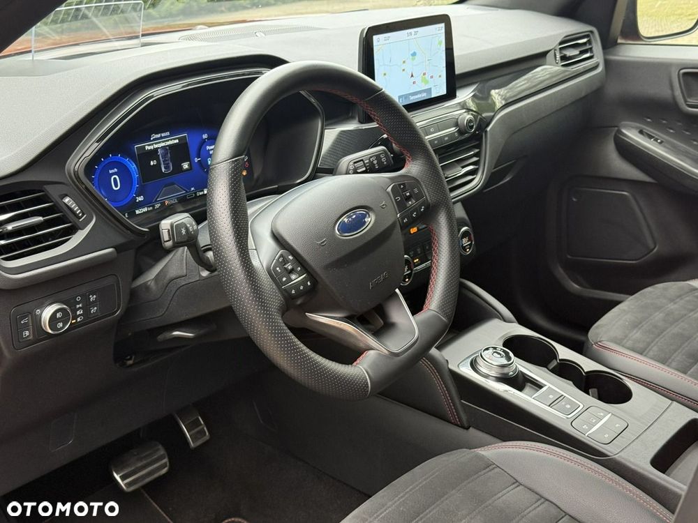 Ford Kuga - 18