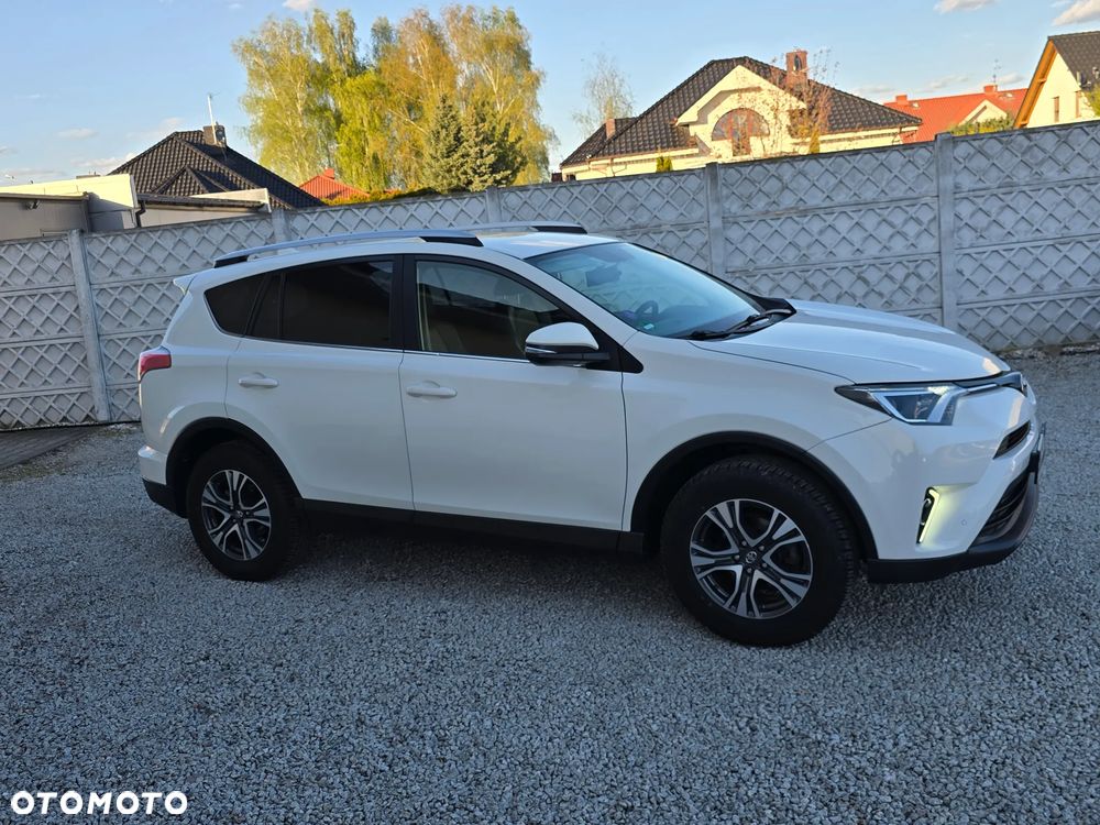 Toyota RAV4 2.0 Premium 4x4 - 5