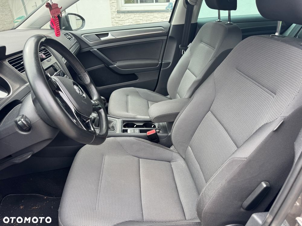 Volkswagen Golf 1.4 TSI BMT Comfortline - 8