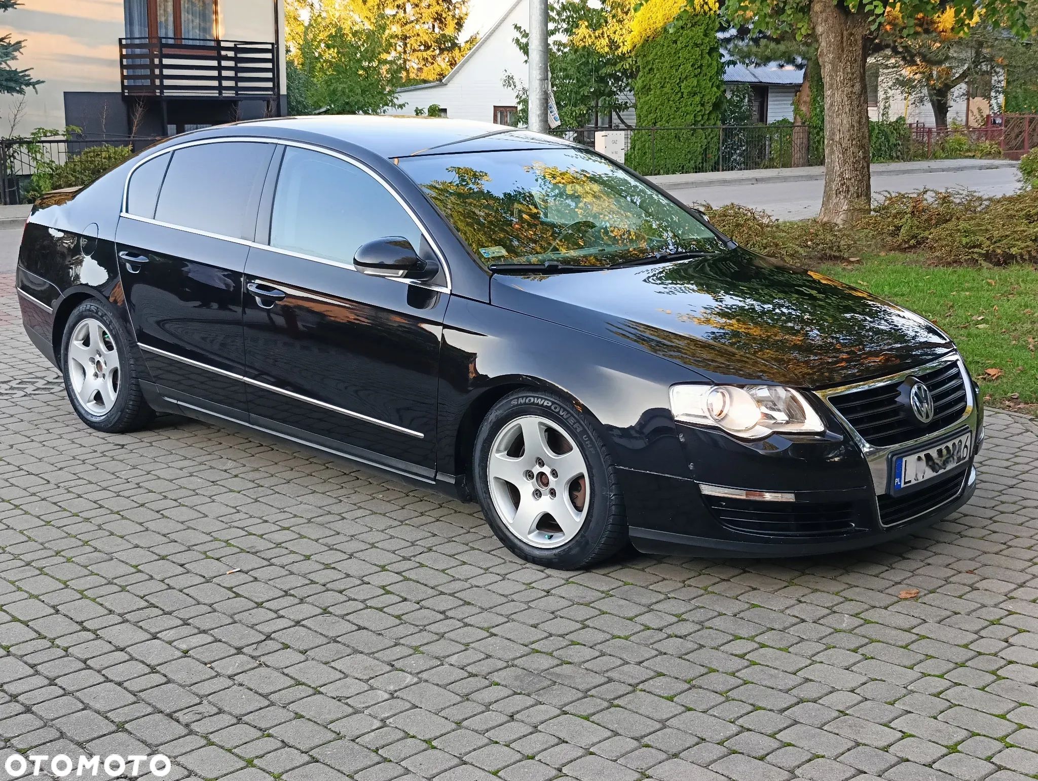 Volkswagen Passat 2.0 TDI DPF Highline - 1