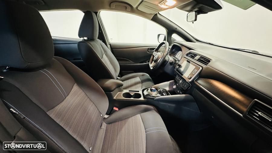 Nissan Leaf Acenta - 11