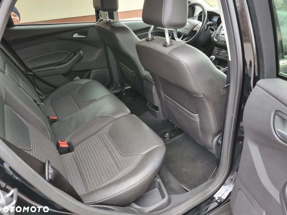 Ford Focus 2.0 TDCi Titanium ASS - 13