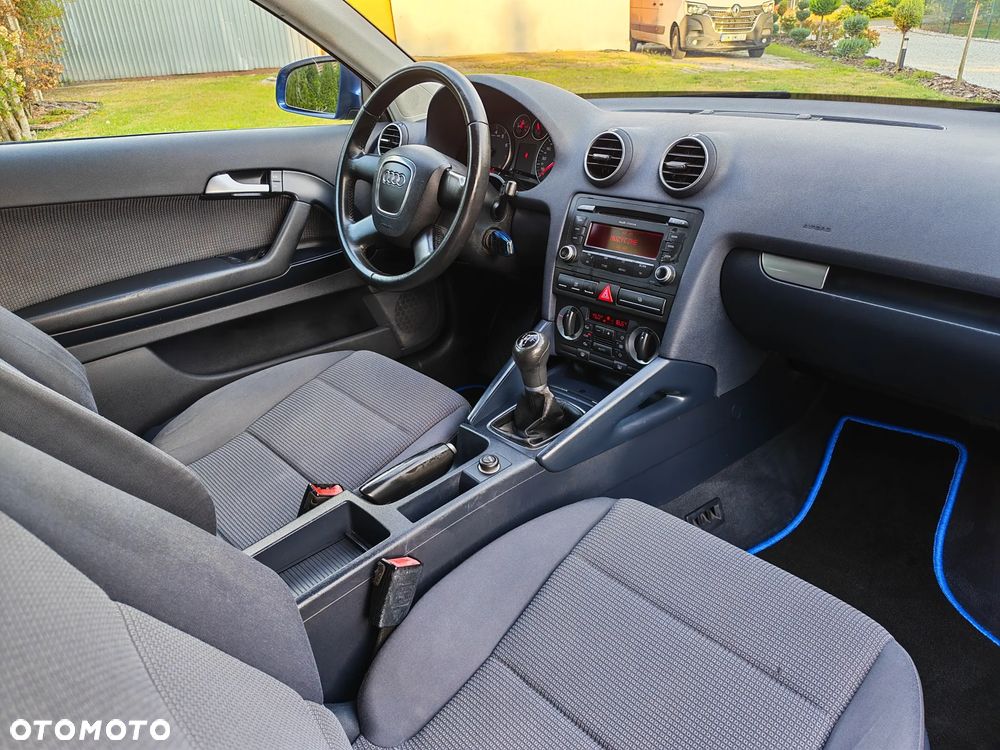 Audi A3 3-drzwiowe 1.6 Limited Edition - 12