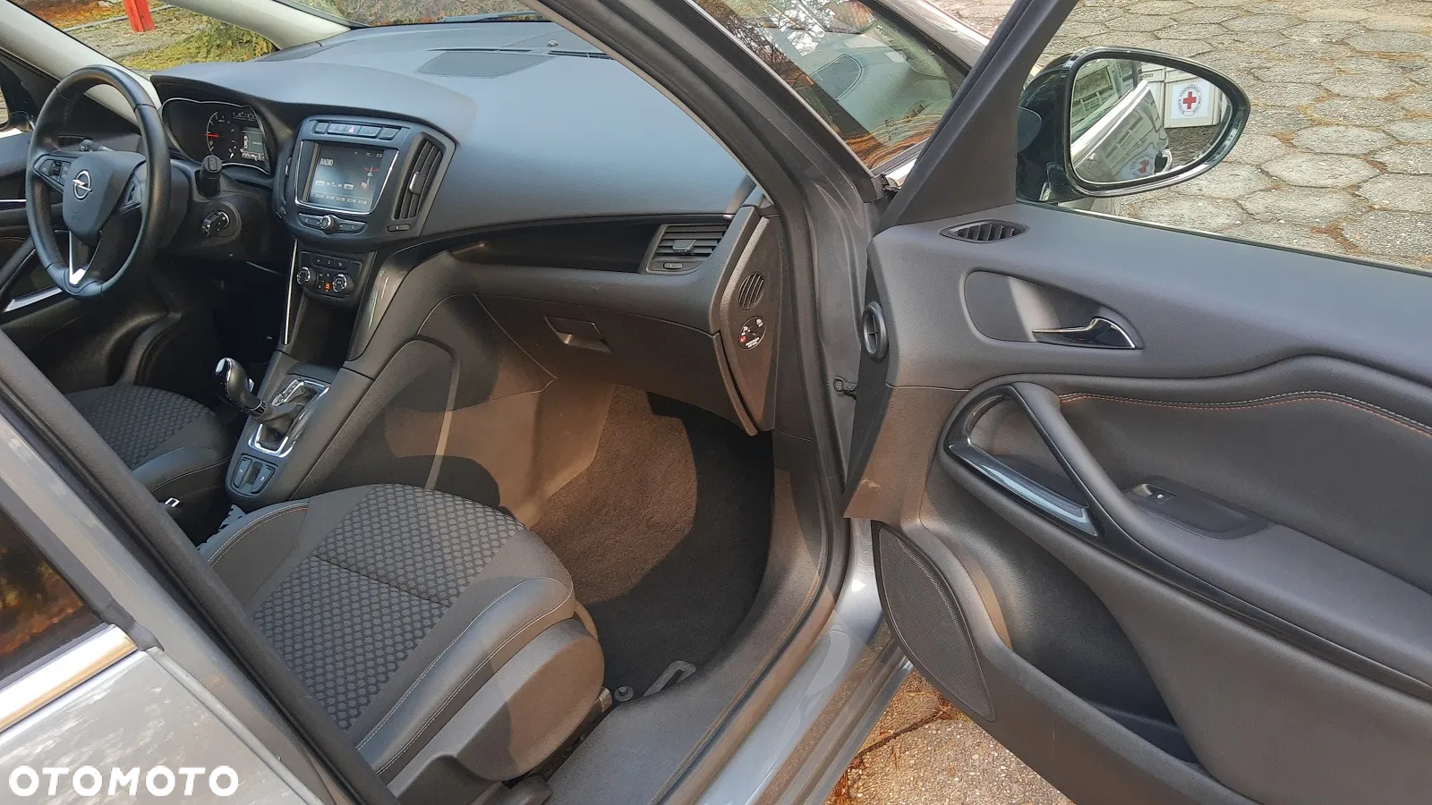 Opel Zafira - 11