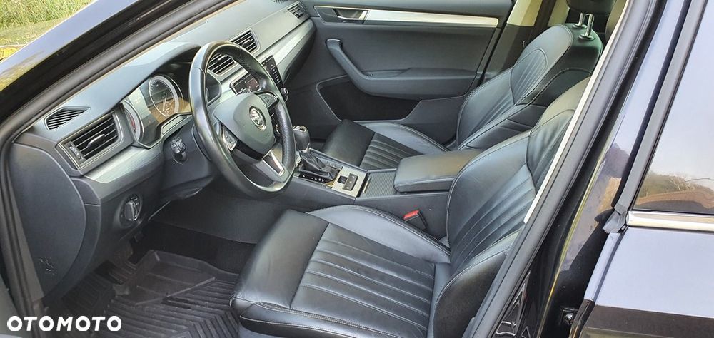 Skoda Superb 1.6 TDI Style DSG - 15