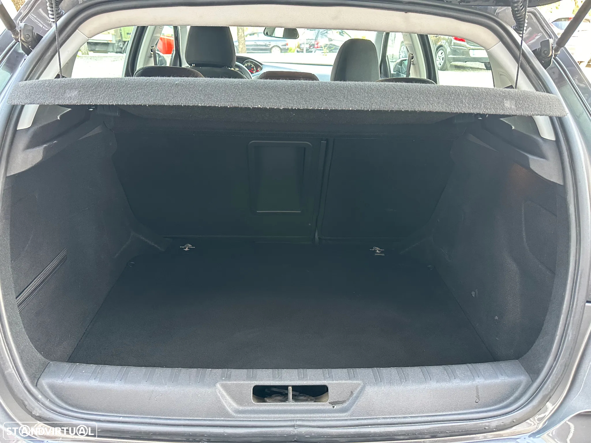Peugeot 308 1.6 BlueHDi Style - 20