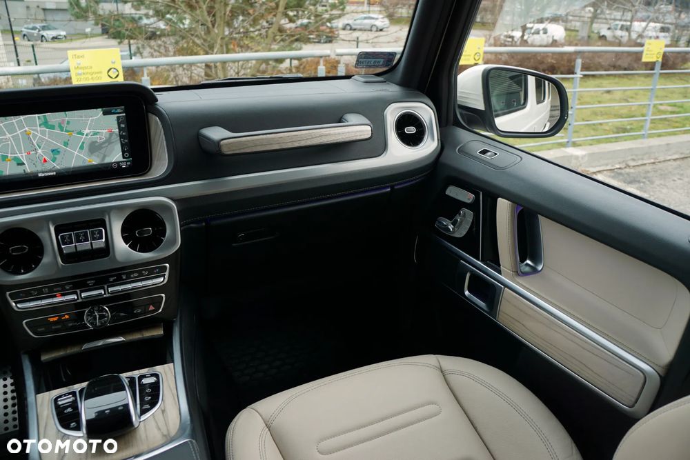 Mercedes-Benz Klasa G 400 d - 20