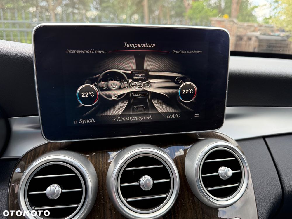 Mercedes-Benz Klasa C 250 7G-TRONIC Avantgarde - 27