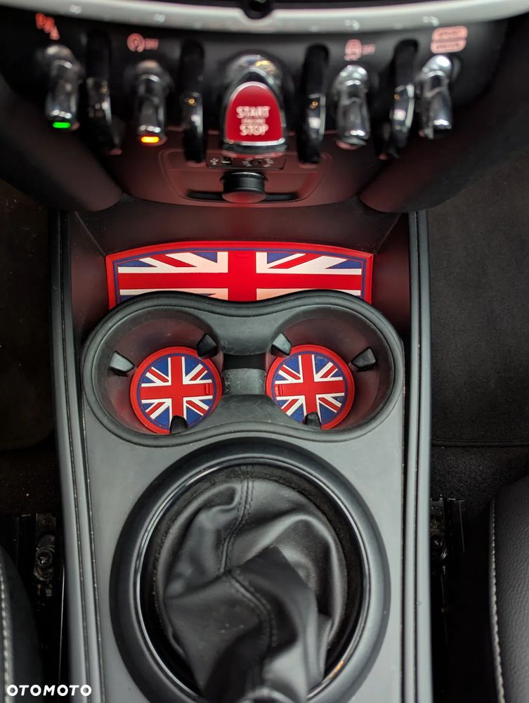 MINI John Cooper Works - 17
