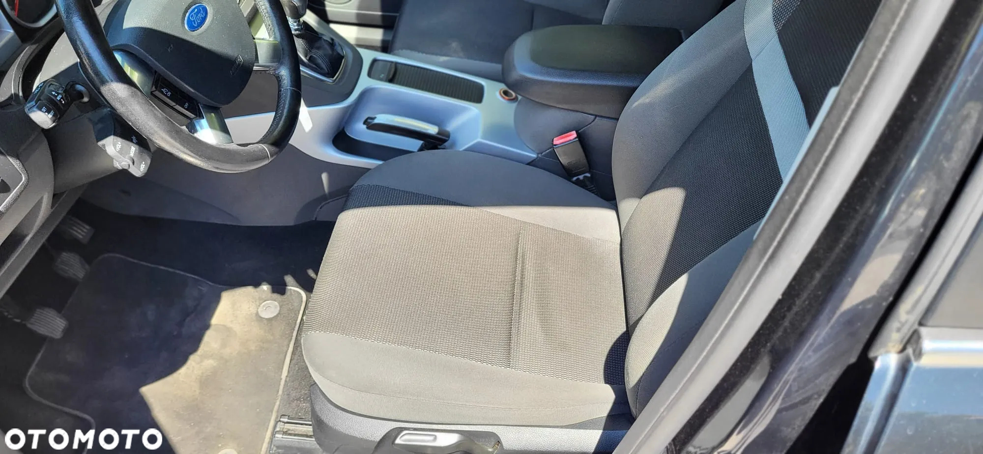 Ford Kuga 2.0 TDCi 2x4 SYNC - 19