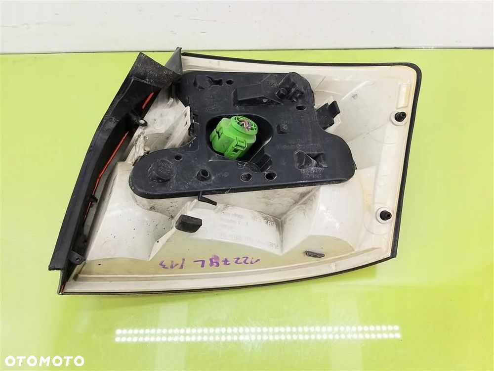 Lampa lewa tylna tył Audi A4 B6 8E SEDAN 2000-2004 153929 ORYGINAŁ - 8