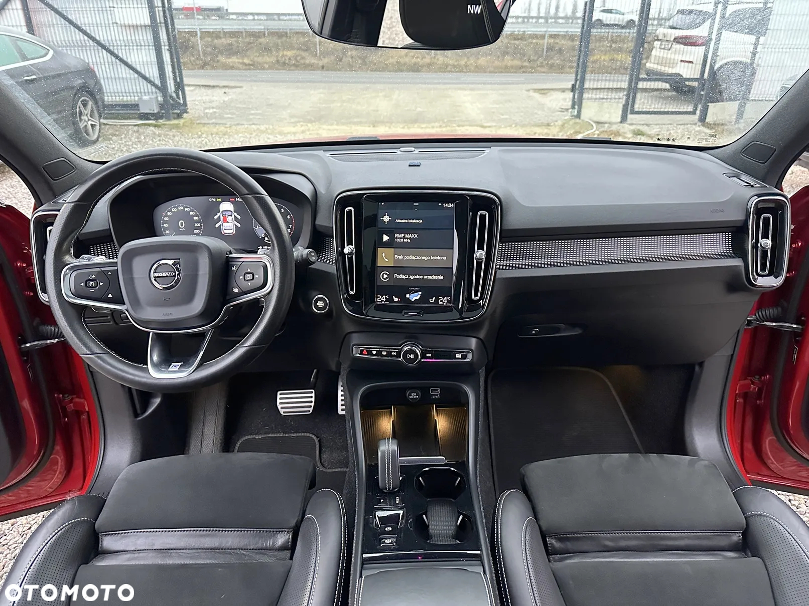 Volvo XC 40 T5 AWD R-Design - 6