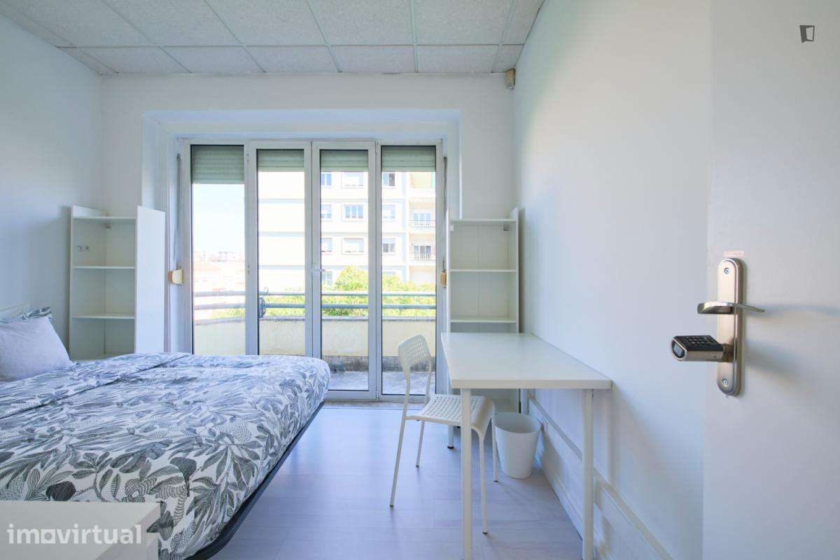 Quarto - localizado em Saldanha Lisbon - Grande imagem: 2/46