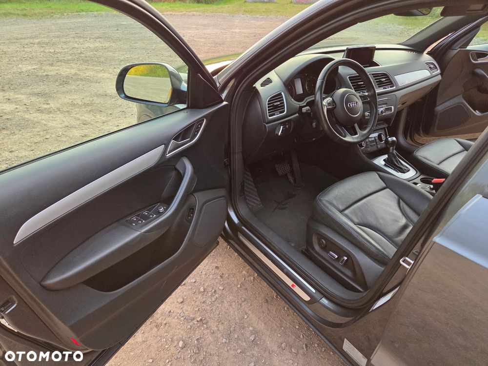 Audi Q3 40 TFSI Quattro S-Line S tronic - 12