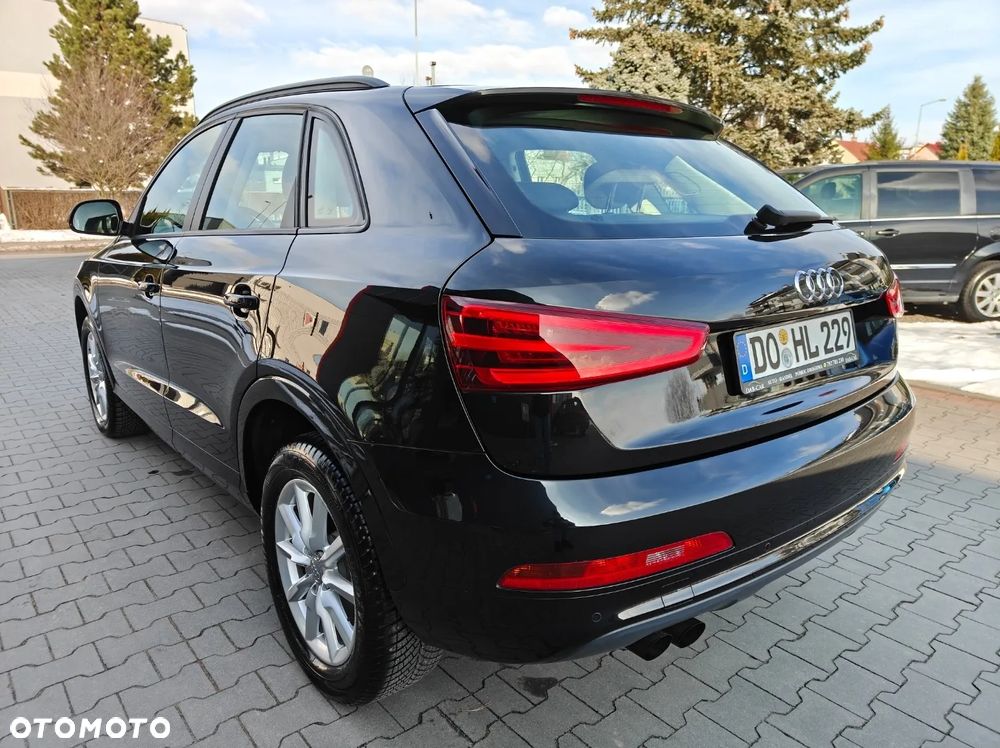 Audi Q3 2.0 TDI Edycja Specjalna - 4