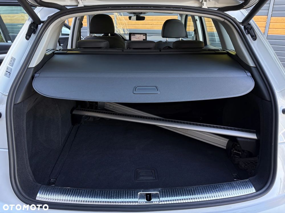 Audi Q5 40 TDI quattro S tronic S line - 38