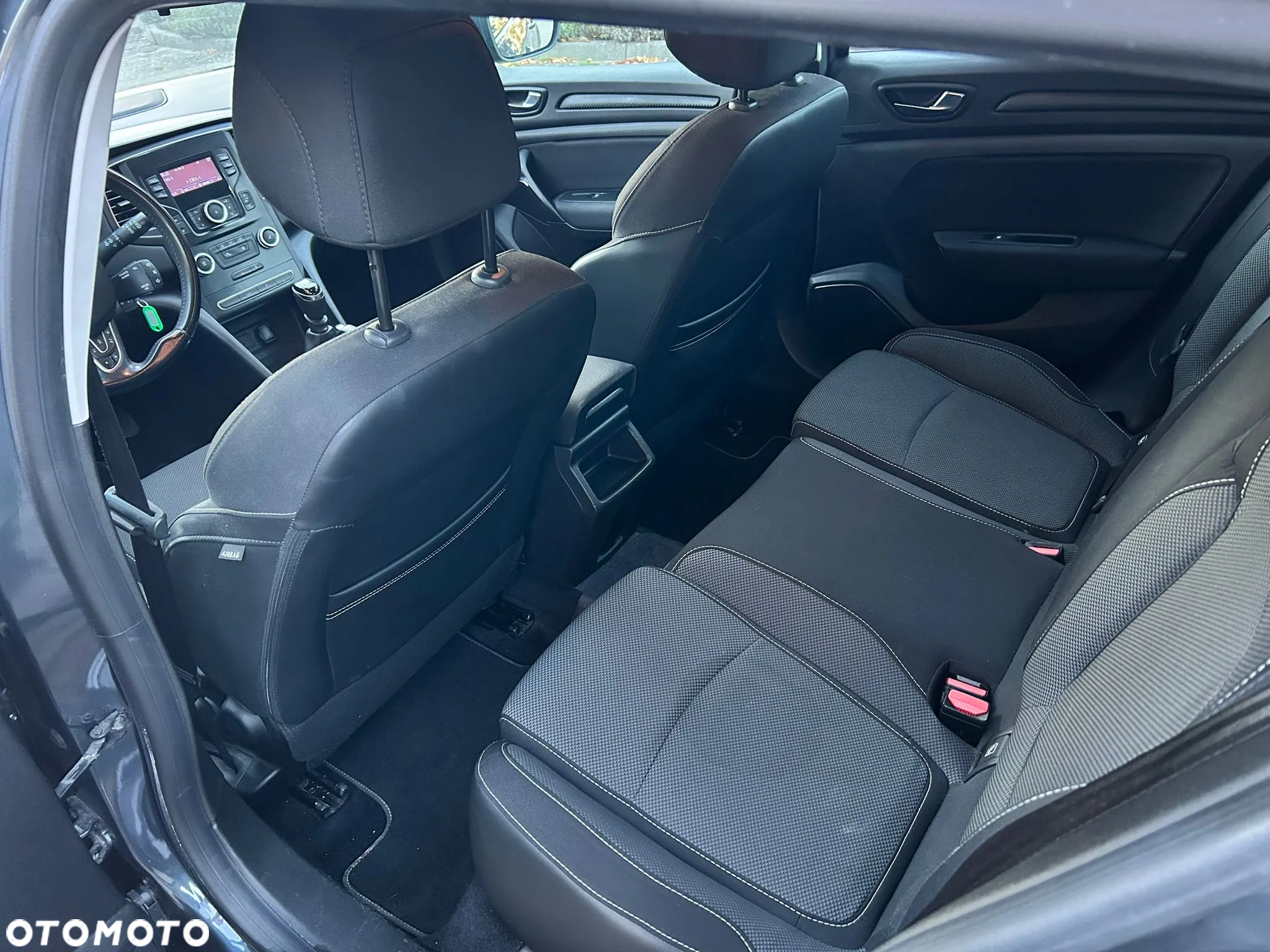 Renault Megane 1.3 TCe FAP Business - 30
