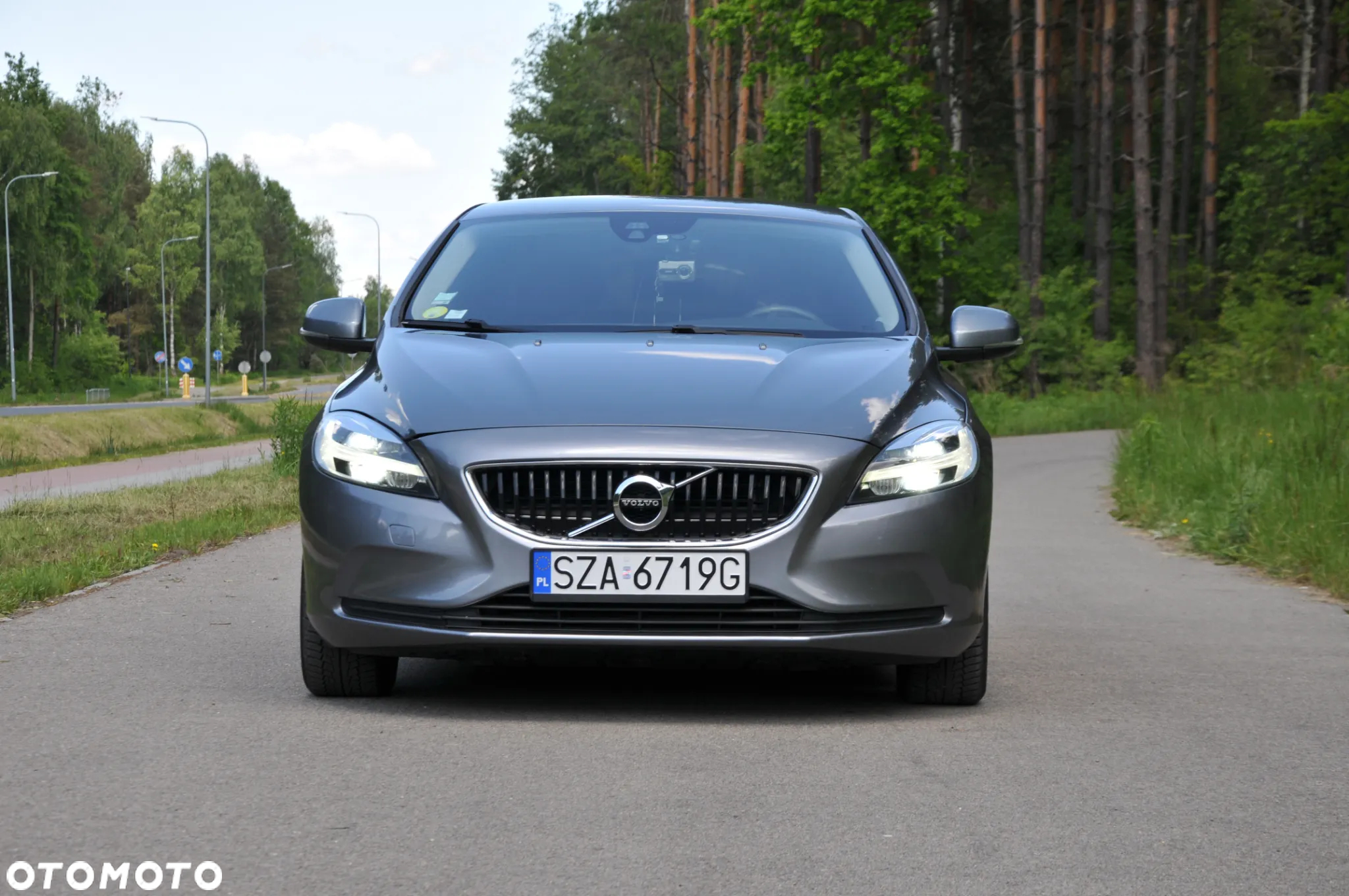 Volvo V40 D2 Drive-E Momentum - 7