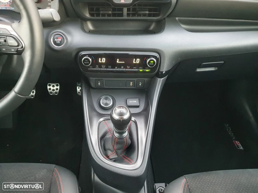 Toyota GR Yaris 1.6 T Extreme Rally - 40