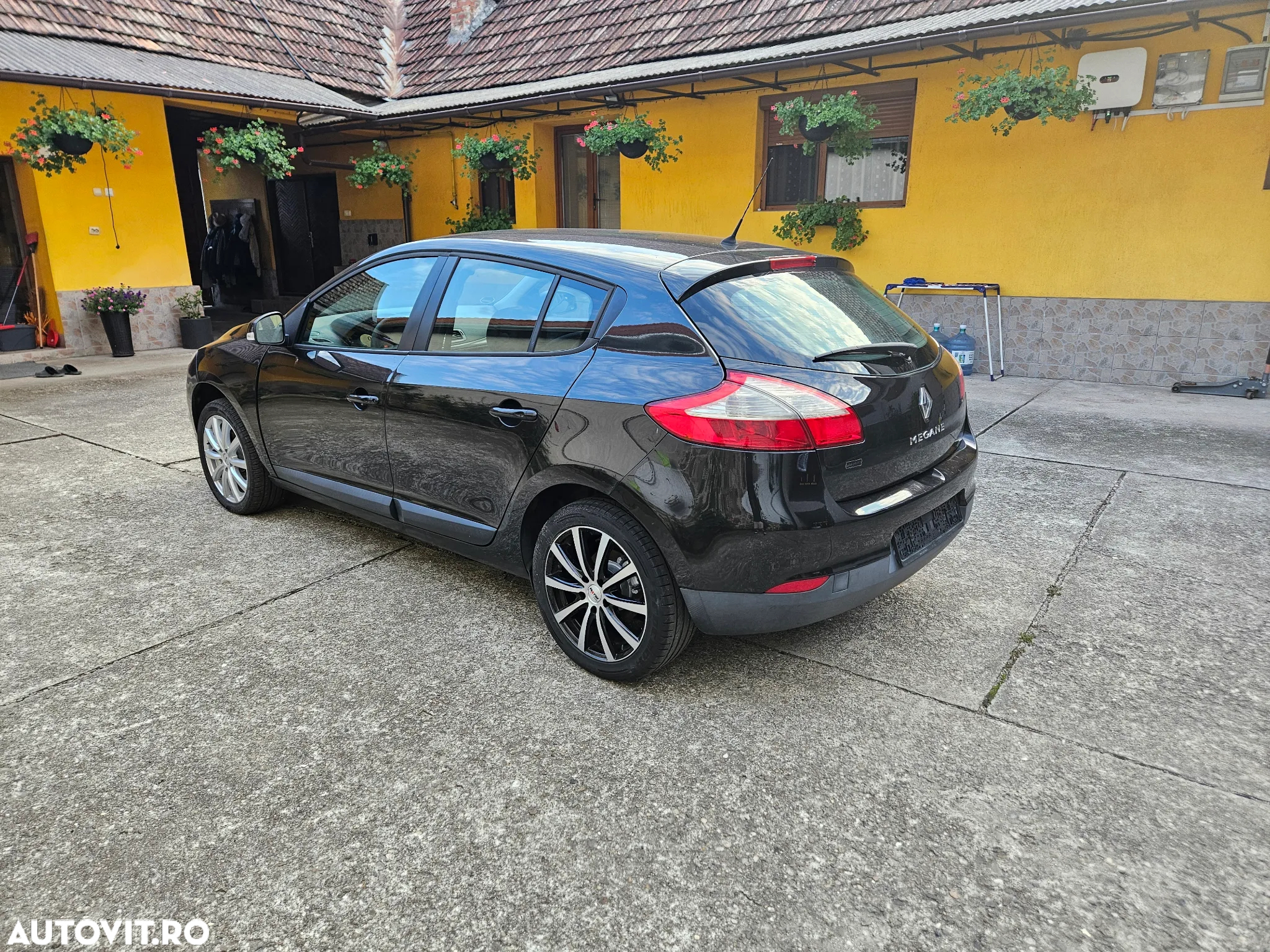 Renault Megane 1.6 Dynamique - 3