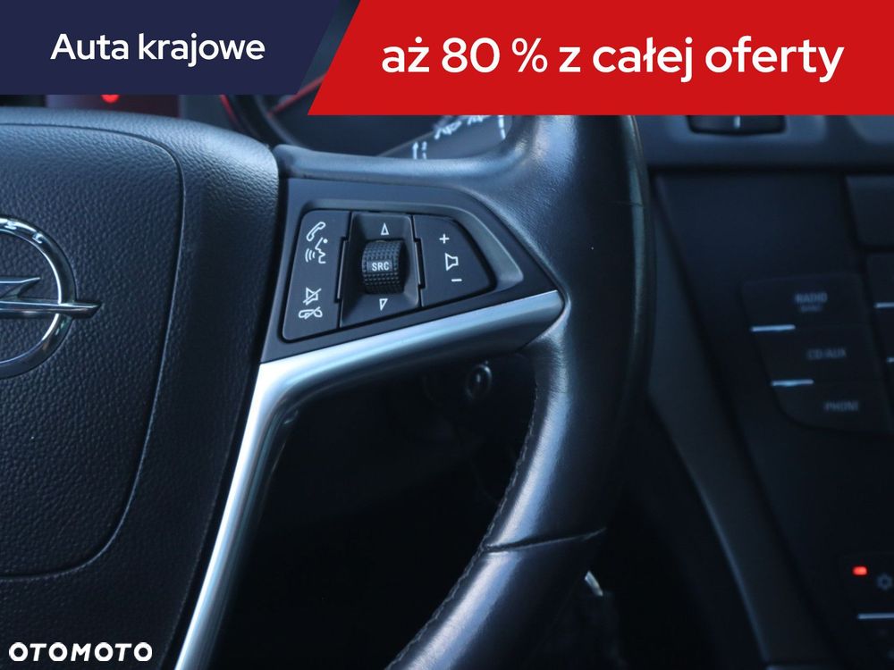 Opel Insignia - 24