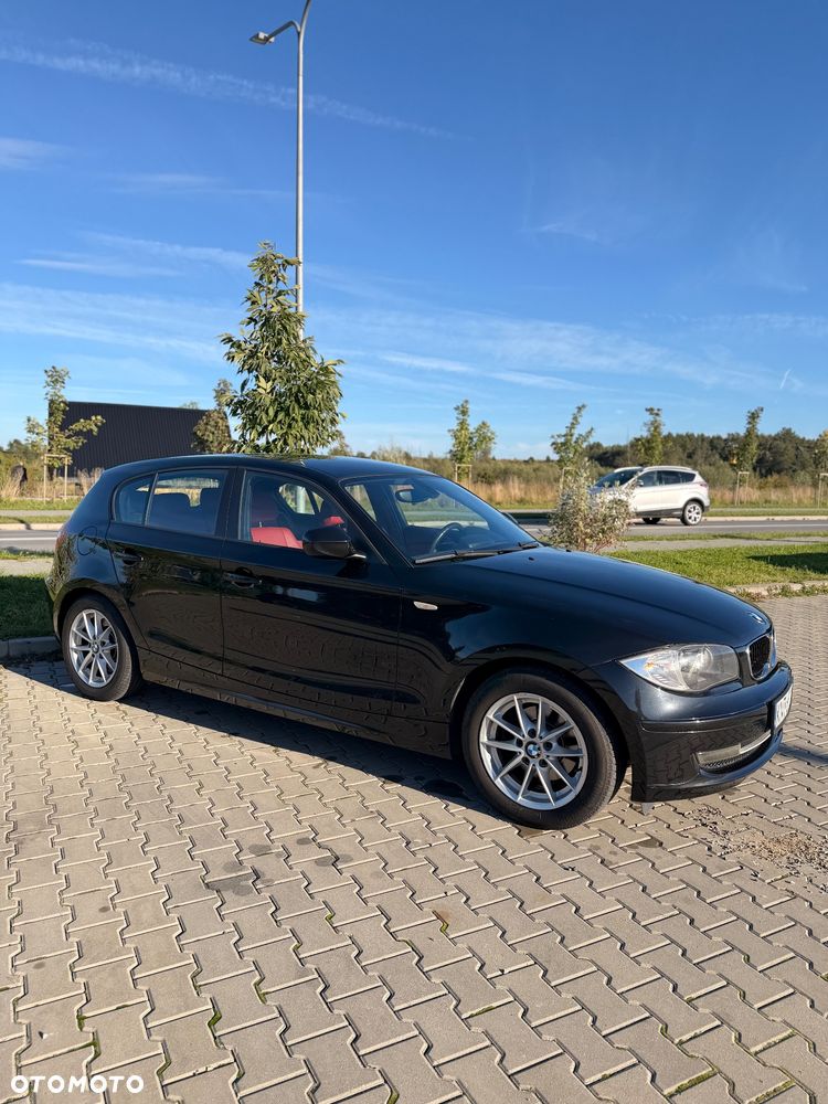 BMW Seria 1 118d DPF - 10