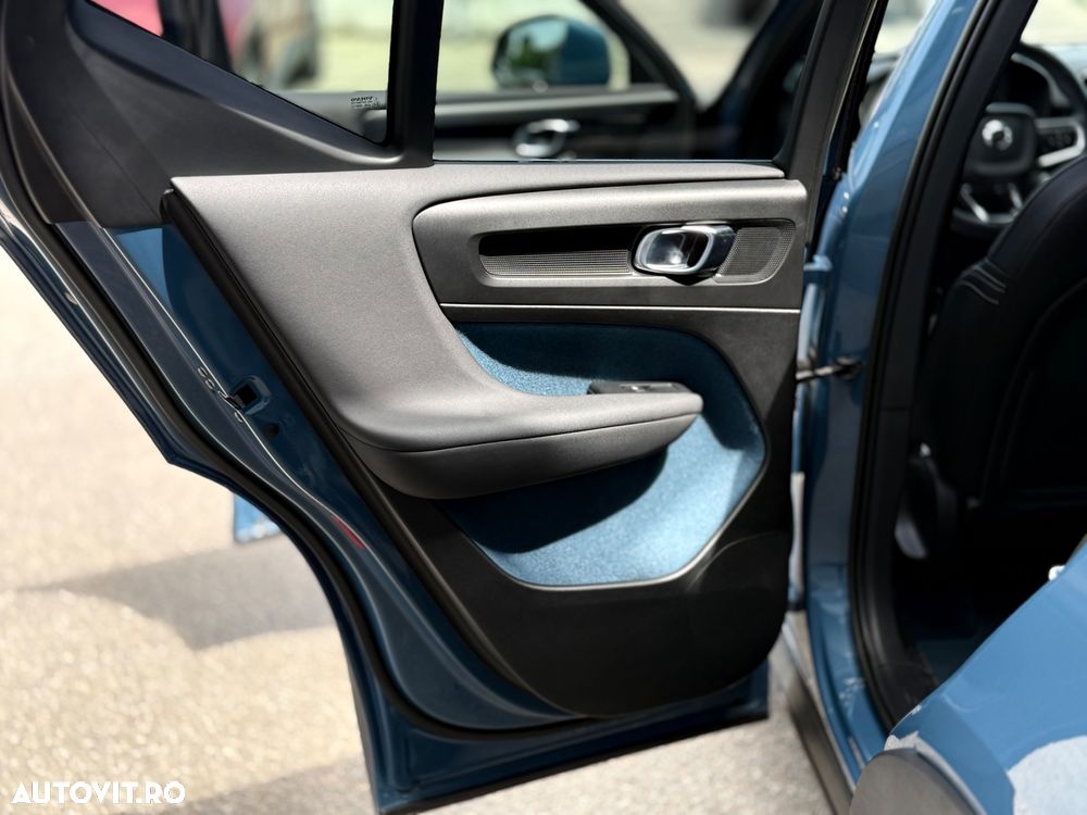 Volvo XC 40 T5 Recharge DKG Plus Bright - 24