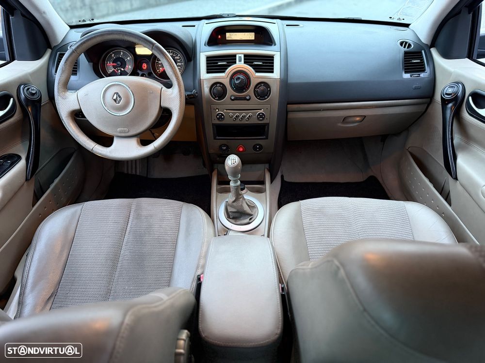 Renault Mégane Break 1.5 dCi Privilège - 12