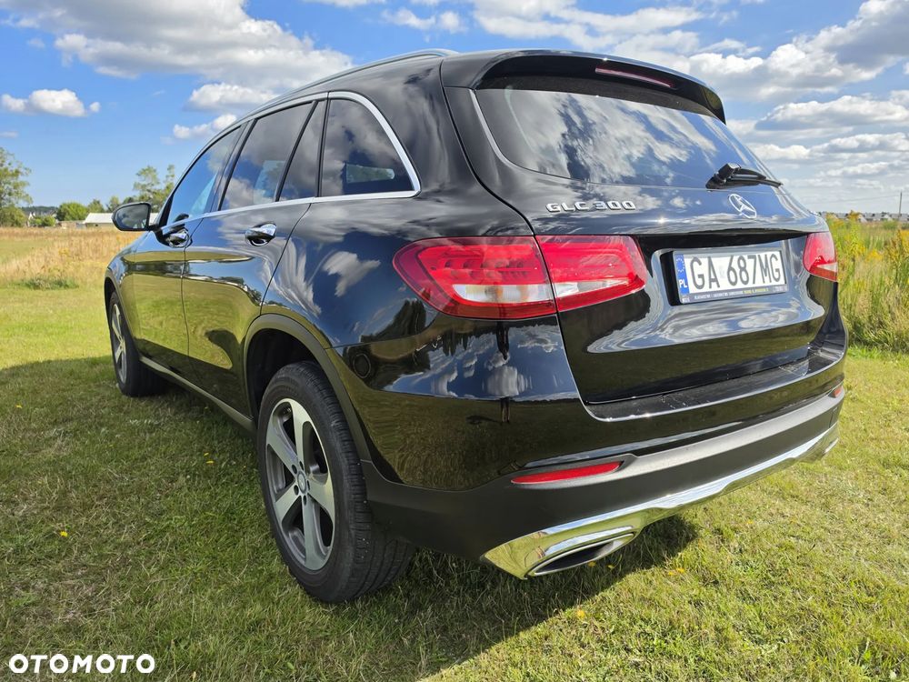 Mercedes-Benz GLC - 5