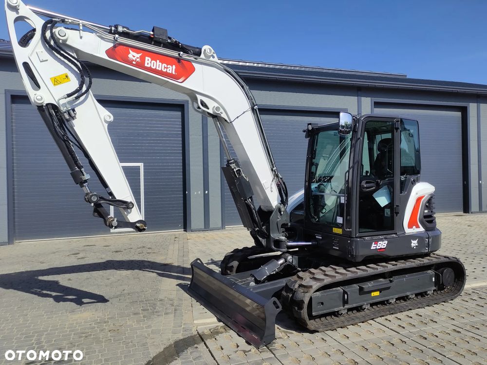 Bobcat E88 - 2