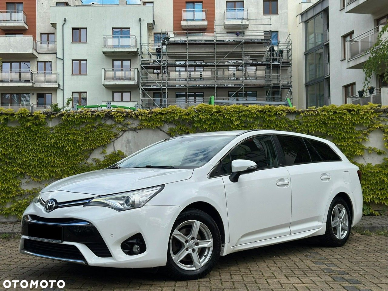 Toyota Avensis Touring Sports 1.8 Edition S+ - 15