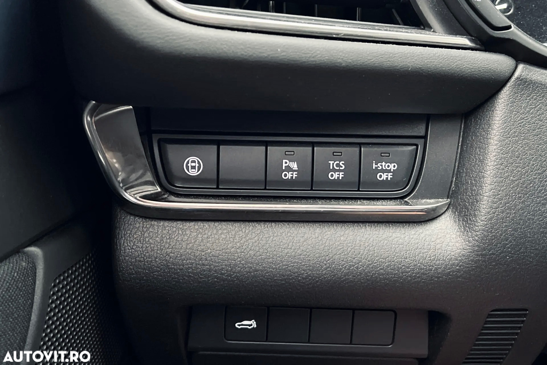Mazda CX-30 SKYACTIV-X 2.0 M-Hybrid - 11