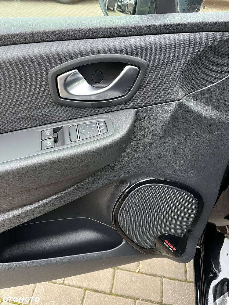 Renault Clio 0.9 Energy TCe Limited - 23