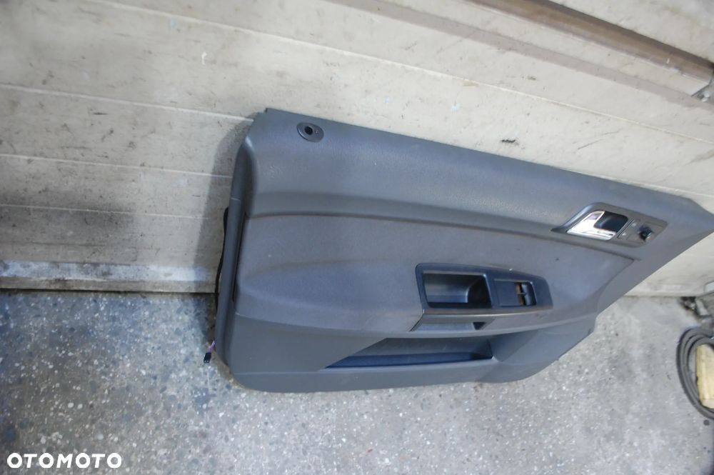 TAPICERKA BOCZEK DRZWI LEWY PRAWY PRZÓD VW POLO IV 9N 5D 6Q4867011 6Q4867012 - 18