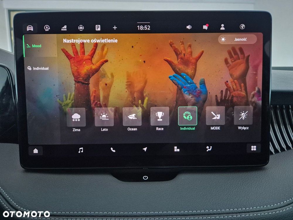 Skoda Superb 2.0 TDI SCR 4x4 L&K DSG - 12