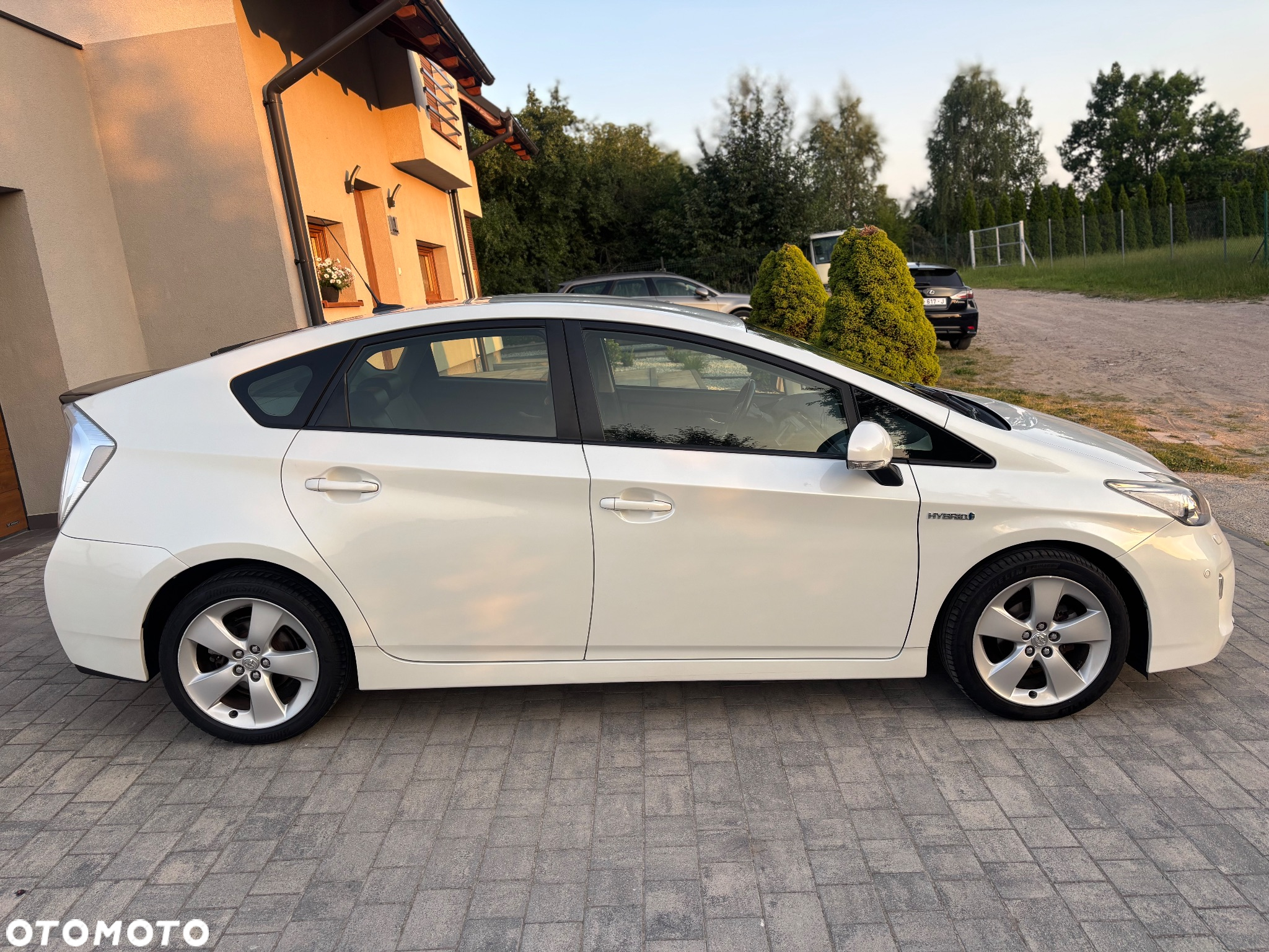 Toyota Prius 1.8 HSD Prestige - 15