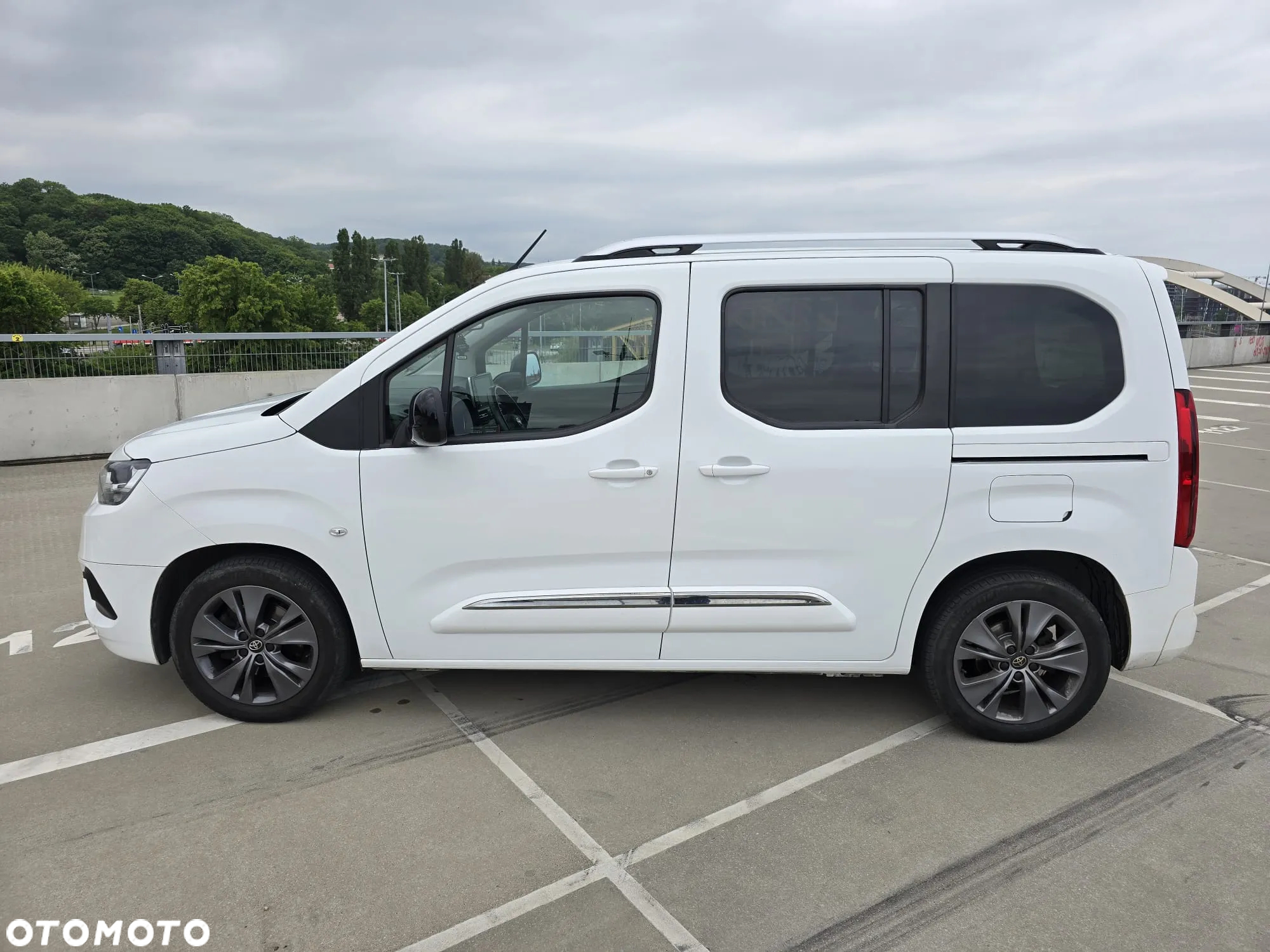 Toyota Proace City Verso 1.5 D-4D Family - 8