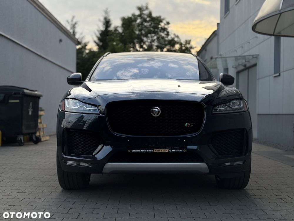 Jaguar F-Pace S AWD - 6
