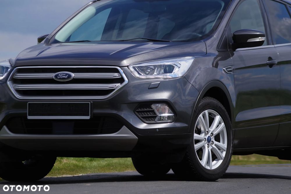 Ford Kuga - 12