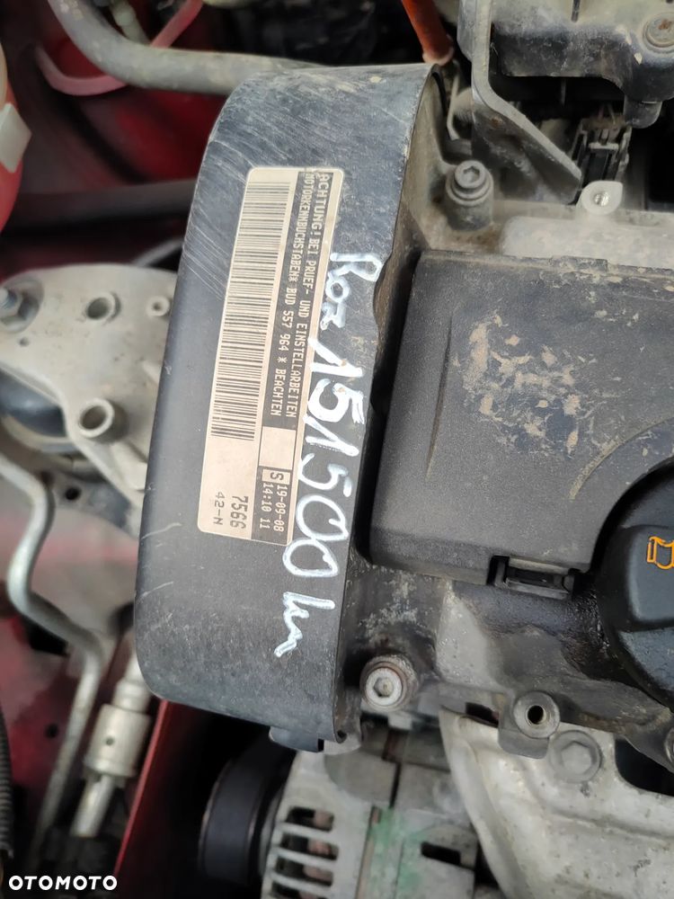 Volkswagen Polo 1.4 16V Comfortline - 9