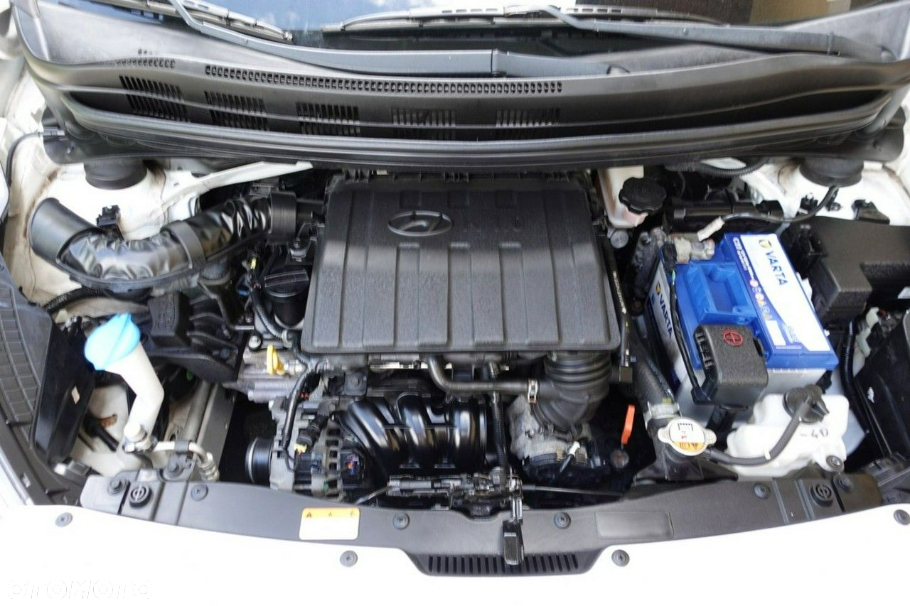 Hyundai i10 - 11