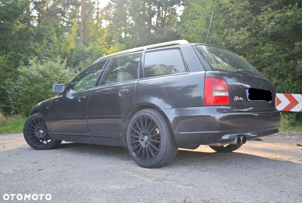 Audi S4 Avant 2.7 Quattro - 11