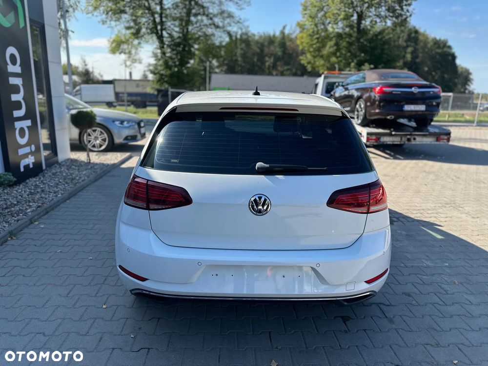 Volkswagen Golf e-Golf - 5