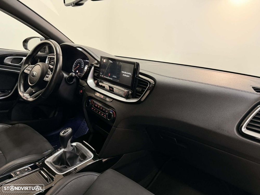 Kia ProCeed 1.6 CRDi GT Line - 13