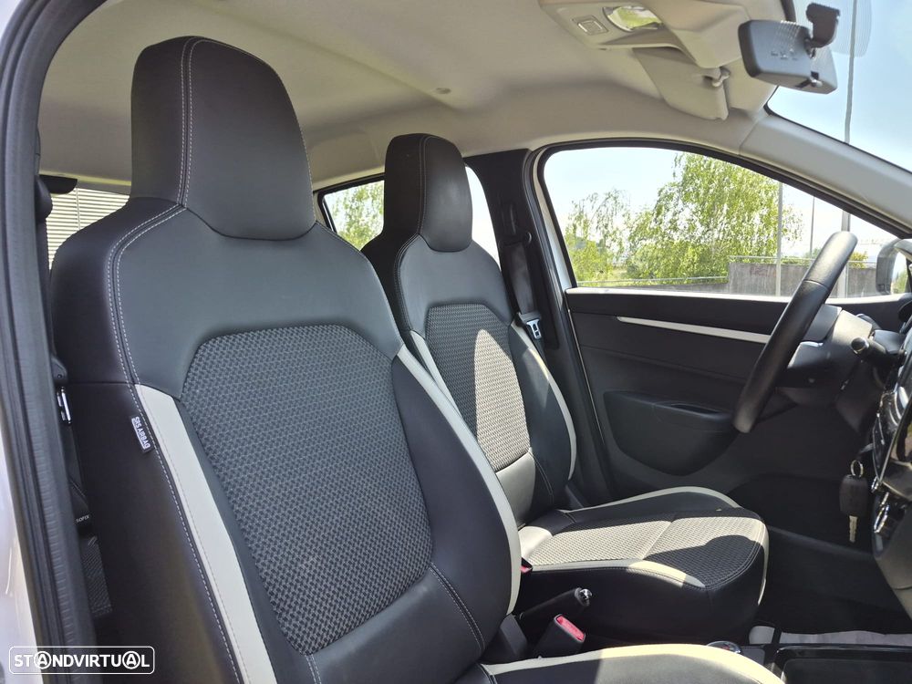 Dacia Spring Comfort Plus - 13