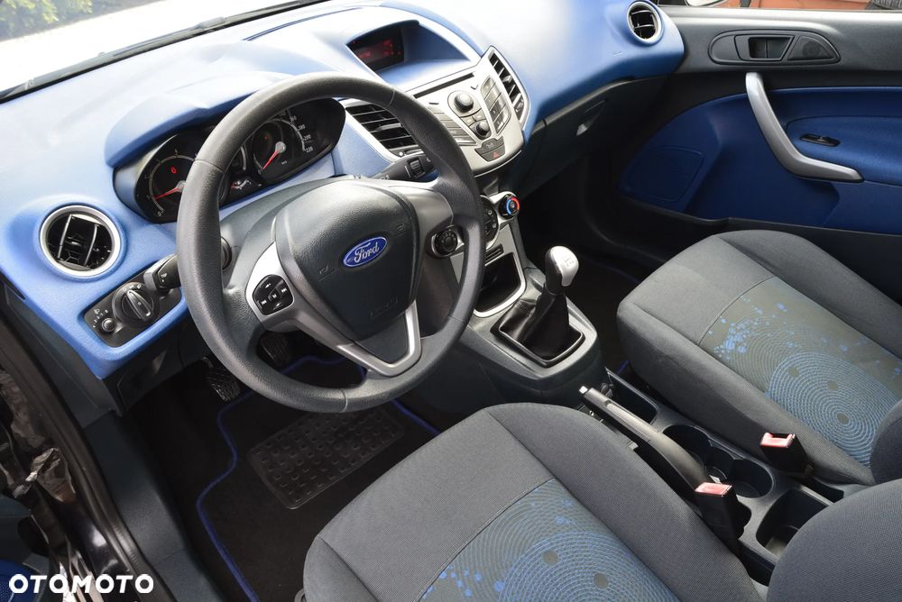 Ford Fiesta 1.25 Titanium - 31
