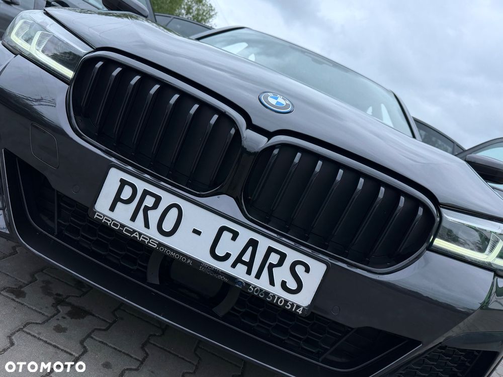 BMW Seria 5 530e M Sport sport - 17