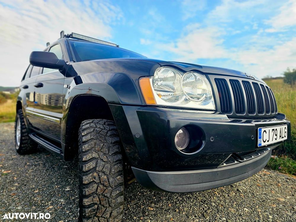 Jeep Grand Cherokee - 9